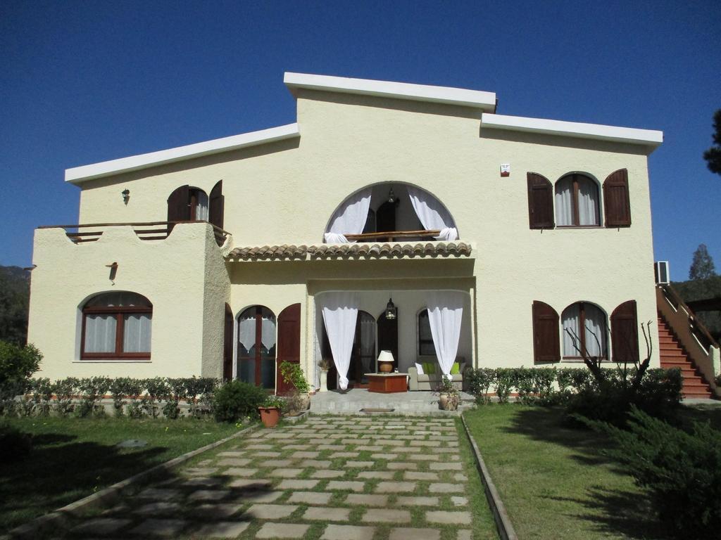 Villa Margherita Suite & Charme Pula Dış mekan fotoğraf